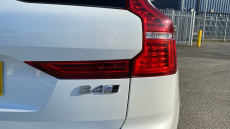 Volvo Xc60 2.0 B4D R DESIGN Pro 5dr AWD Geartronic Diesel Estate